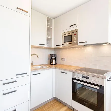 Apartment Trafalgar 149 *